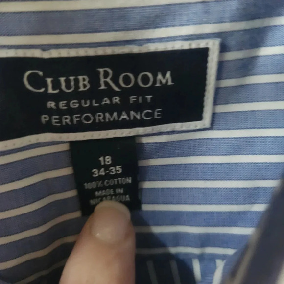 NWOT Men's Blue and White Striped Club Room Dress Shirt - Picture 5 of 5